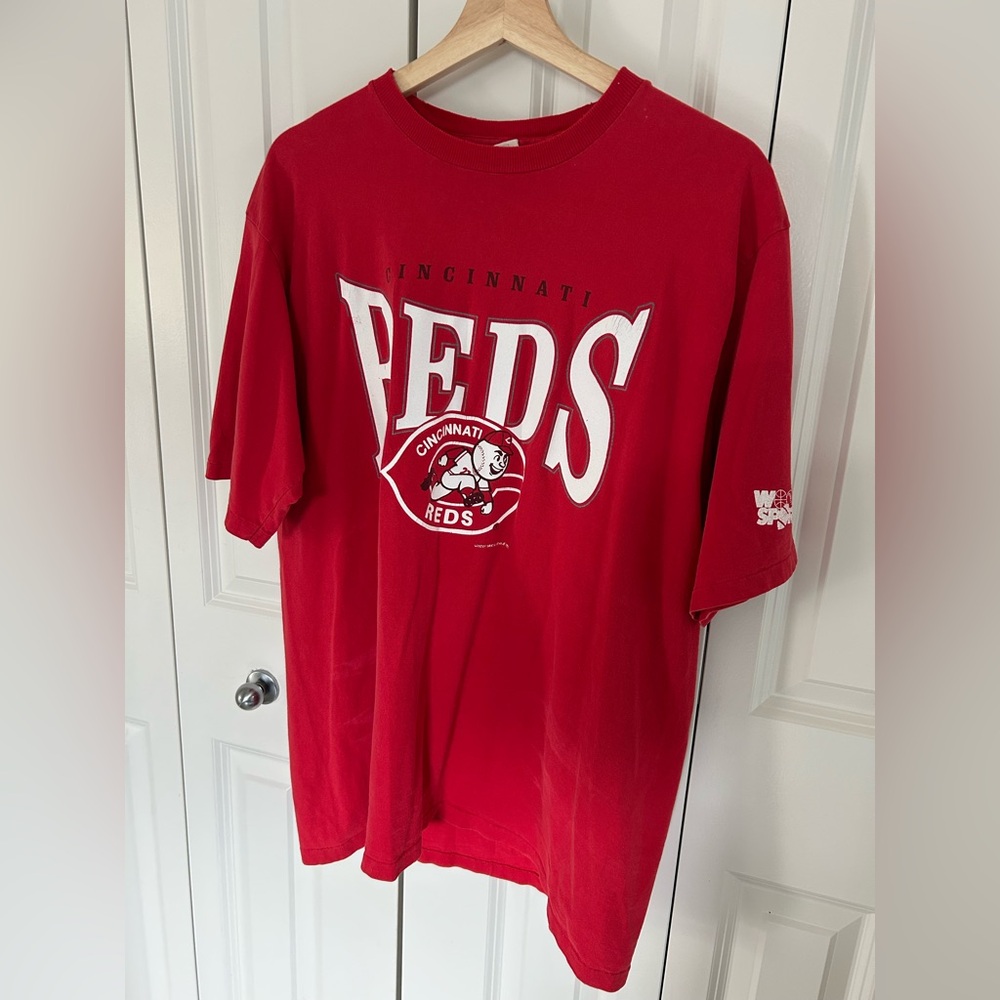 Vintage 1991 Cincinnati reds tee size XL‎